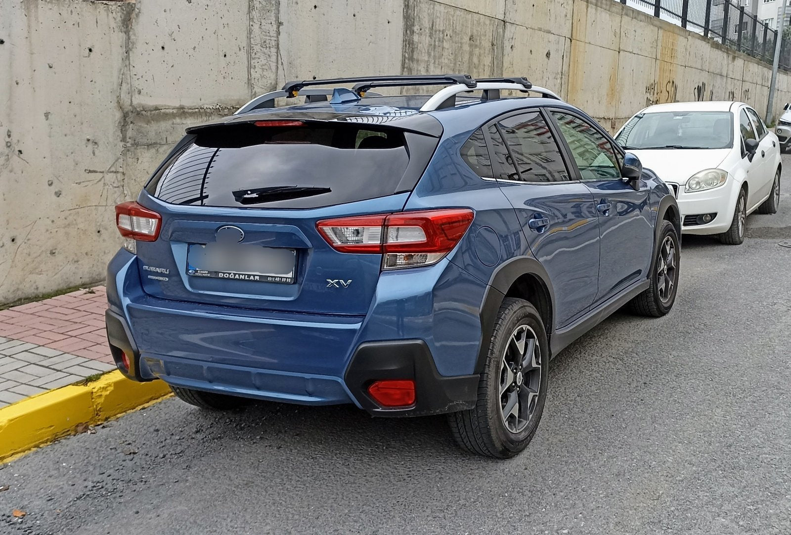 Subaru Outback Wagon 2014-2020 Tavan Ara Atkısı Tavan Sistemleri Siyah
